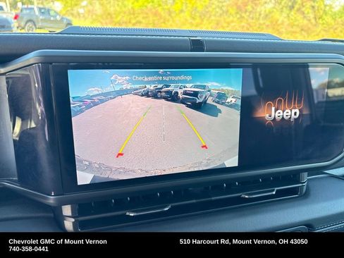 Used 2024 Jeep Wrangler Unlimited Rubicon 4xe image 21