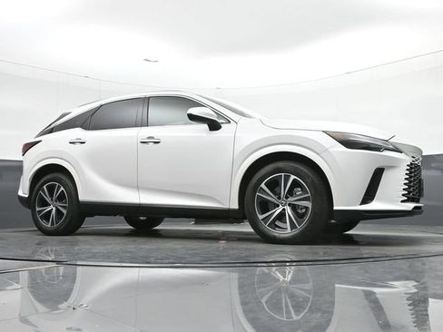 Used 2025 Lexus RX 350 Premium w/ Accessory Package AWD/4WD image 15