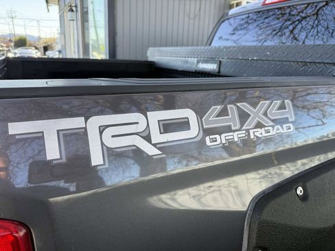 Used 2018 Toyota Tundra SR5 image 29