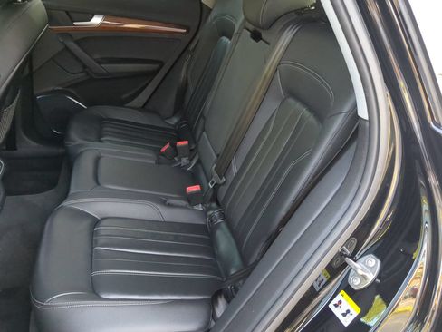 Used 2023 Audi Q5 2.0T Premium AWD/4WD image 54