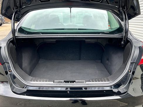 Used 2017 Ford Focus S image 31