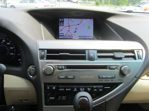 Used 2013 Lexus RX 350 FWD w/ Navigation Pkg image 16