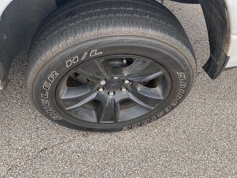 Used 2022 RAM 1500 Big Horn image 12