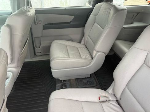 Used 2012 Honda Odyssey EX-L image 9