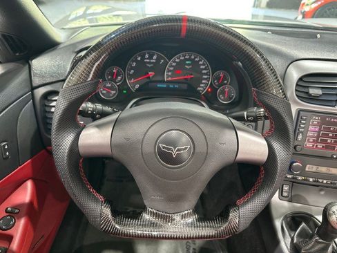 Used 2006 Chevrolet Corvette Convertible w/ Preferred Equipment Group RWD image 62
