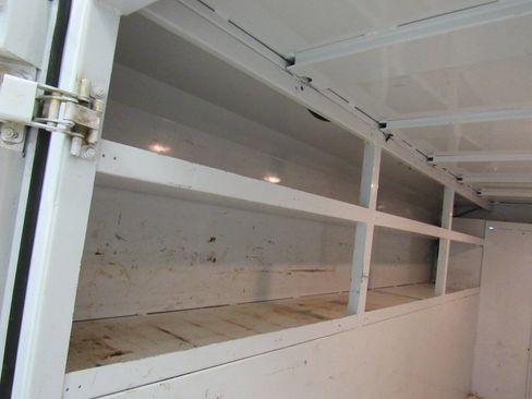 Used 2016 RAM ProMaster 2500 w/ Premium Appearance Group image 17