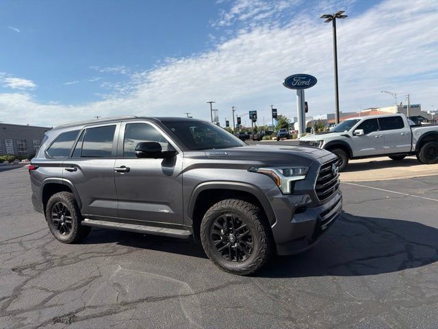 Used 2026 Toyota Sequoia Limited w/ Tow Technology Package AWD/4WD image 2