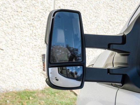 Used 2019 Ford Transit 350 148 High Roof Extended image 38