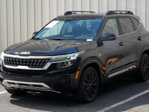 Used 2022 Kia Seltos Nightfall Edition AWD/4WD image 43