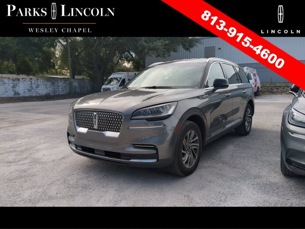 Used 2023 Lincoln Aviator AWD image 10