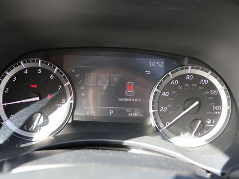 Used 2022 Toyota Highlander XLE image 33