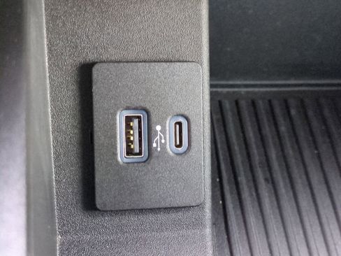 Used 2020 Ford F250 XLT w/ XLT Premium Package image 30