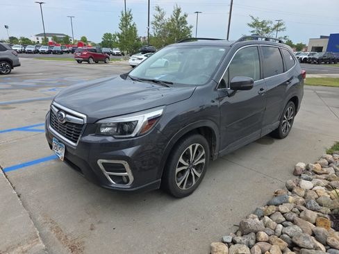 Used 2021 Subaru Forester Limited w/ Popular Package #3 AWD/4WD image 2