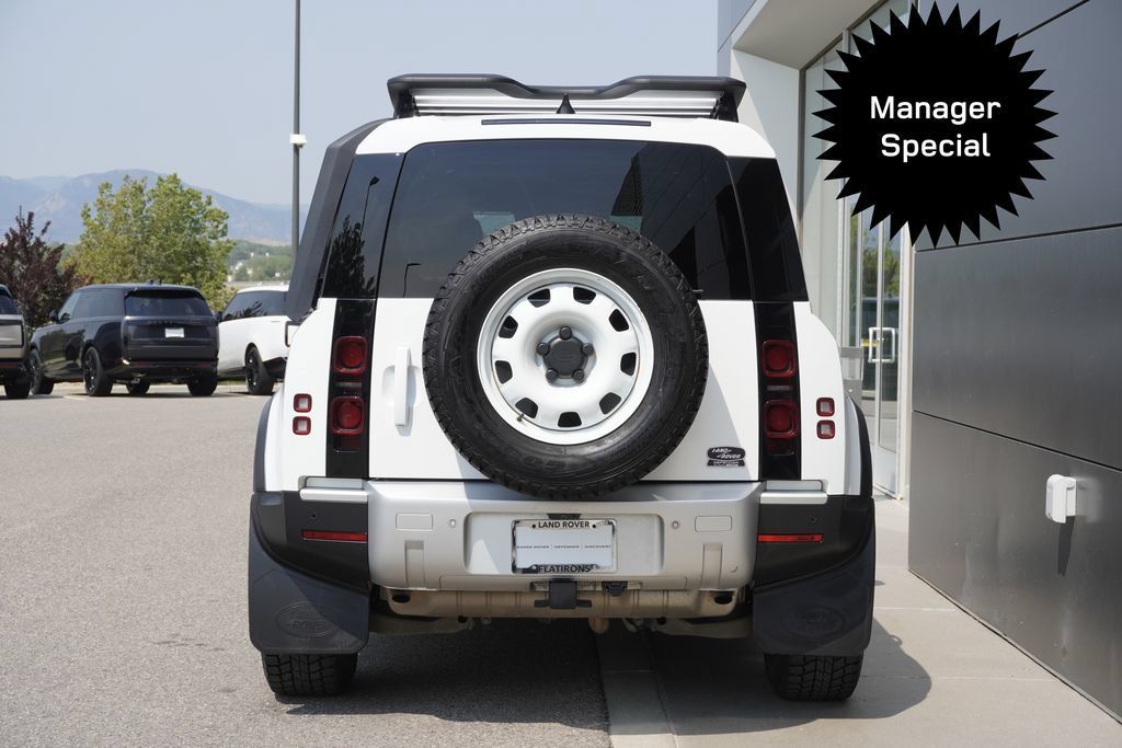 Used 2023 Land Rover Defender 110 S AWD/4WD image 6