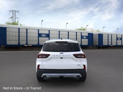 New 2024 Ford Escape SE w/ PHEV Premium Package