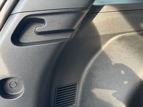 New 2026 Chevrolet Equinox LT w/ Convenience Package II image 37