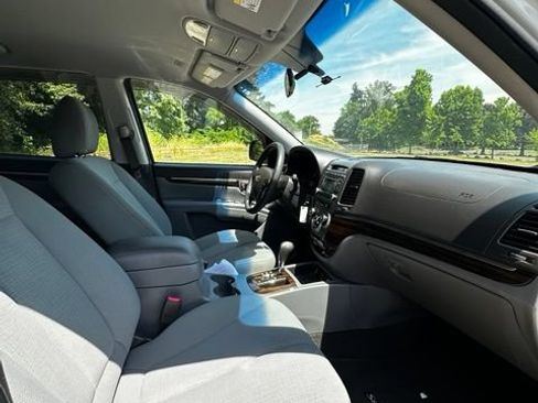 Used 2012 Hyundai Santa Fe GLS AWD/4WD image 21