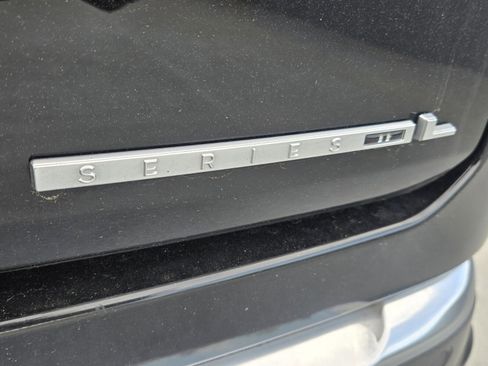 Used 2023 Jeep Wagoneer L Series II image 6