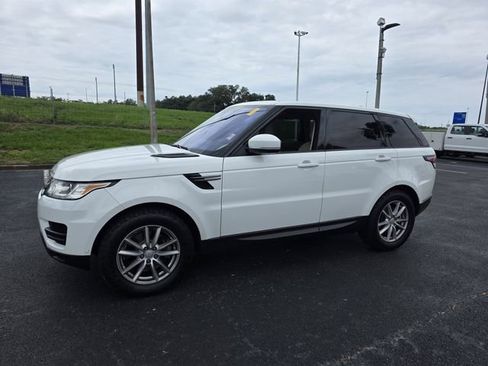Used 2017 Land Rover Range Rover Sport SE AWD/4WD image 9