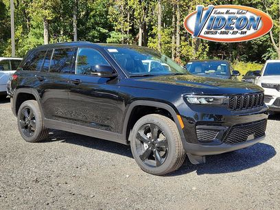 New 2025 Jeep Grand Cherokee Altitude