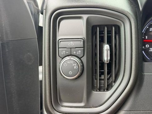 Used 2021 Chevrolet Silverado 1500 Custom RWD image 19