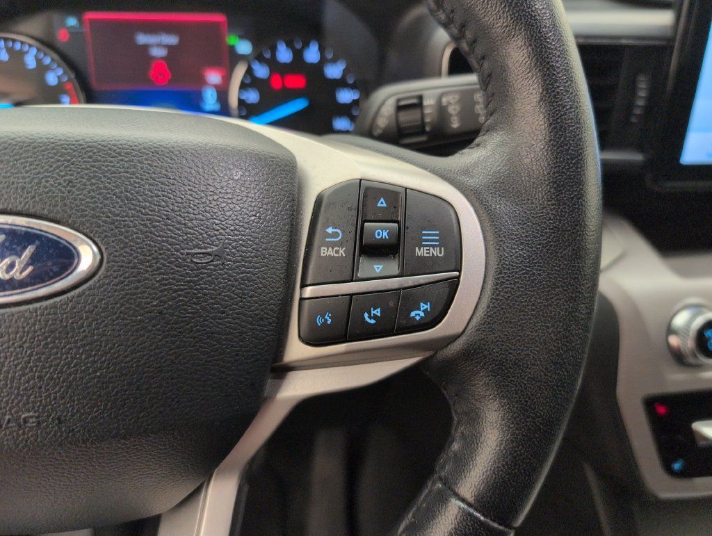 Used 2023 Ford Explorer XLT w/ Equipment Group 202A RWD image 37
