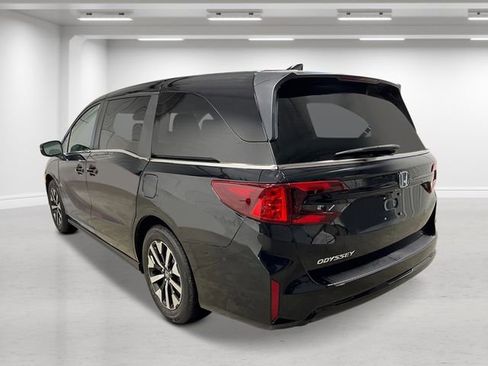 New 2026 Honda Odyssey EX-L image 5