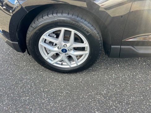 Certified 2022 Ford Edge SEL w/ Convenience Package image 26