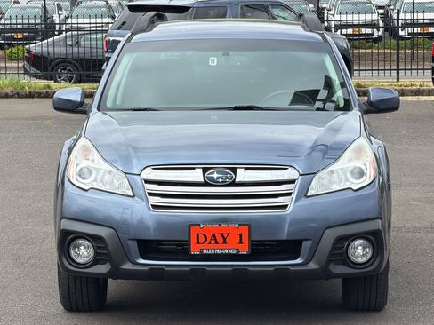 Used 2014 Subaru Outback 2.5i Premium AWD/4WD image 11