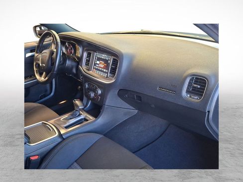 Used 2019 Dodge Charger Scat Pack w/ Driver Confidence Group image 11