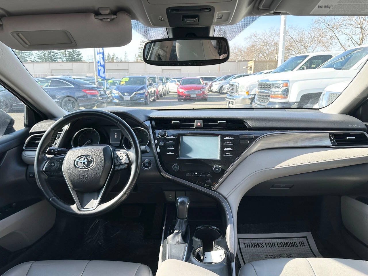Used 2019 Toyota Camry SE w/ Convenience Package FWD image 14
