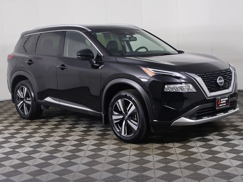 Used 2023 Nissan Rogue Platinum AWD/4WD image 2