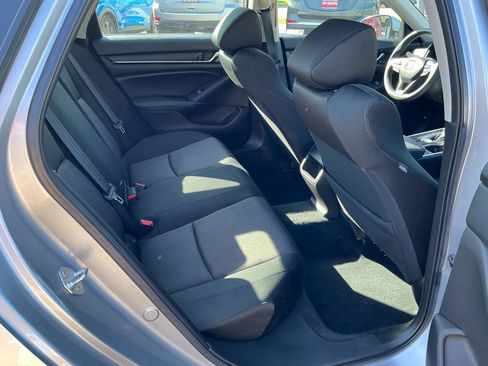 Used 2022 Honda Accord LX image 19