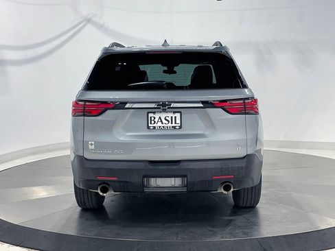 Used 2023 Chevrolet Traverse LT AWD/4WD image 11