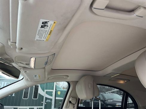 Used 2019 Mercedes-Benz S 560 4MATIC Sedan image 21