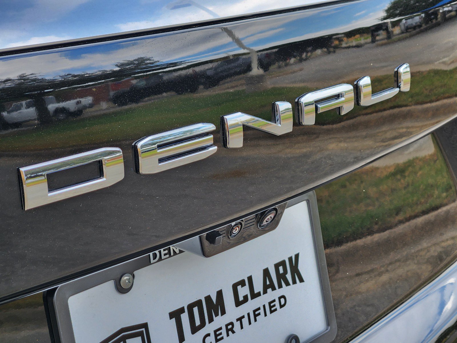 Used 2026 GMC Yukon Denali w/ Denali Reserve Package AWD/4WD image 31