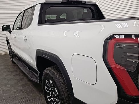New 2026 GMC Sierra EV Elevation image 6