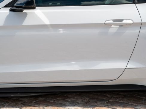 Used 2022 Ford Mustang Shelby GT500 w/ Technology Package image 43