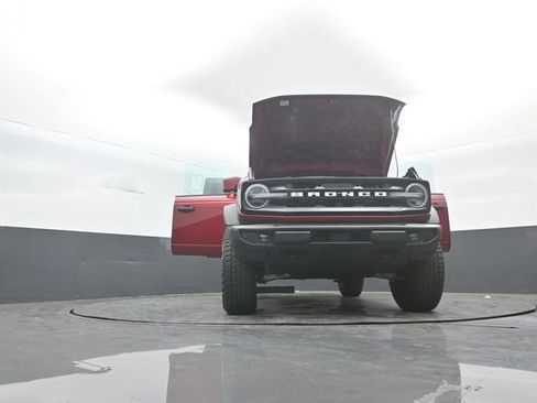 New 2026 Ford Bronco Outer Banks image 33