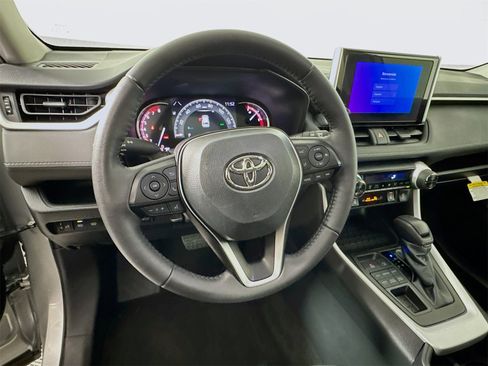 Certified 2023 Toyota RAV4 XLE image 9