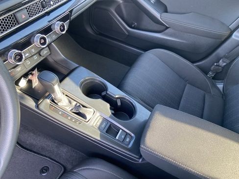 Used 2025 Honda Civic LX image 24