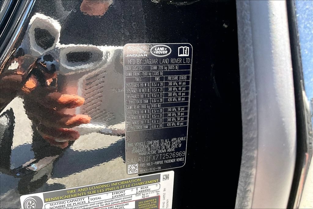 New 2026 Land Rover Discovery S AWD/4WD image 8