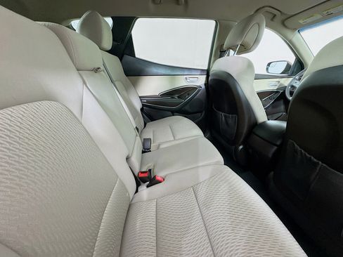 Used 2017 Hyundai Santa Fe Sport image 25