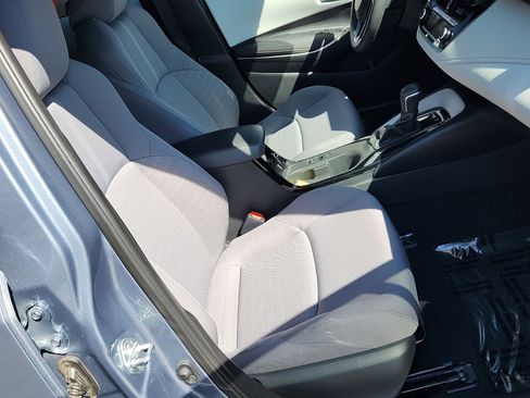 Certified 2024 Toyota Corolla SE image 28