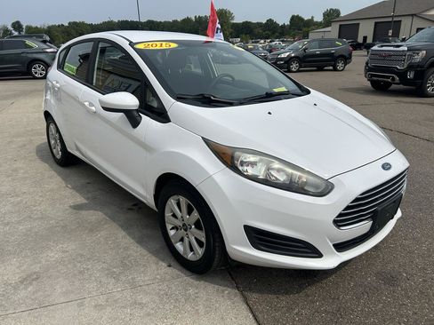 Used 2015 Ford Fiesta S FWD image 3