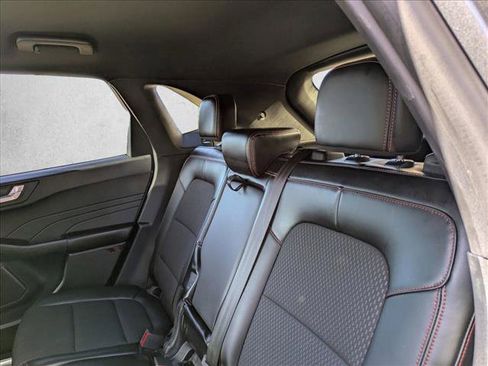 Used 2024 Ford Escape ST-Line w/ Tech Pack #1 image 18