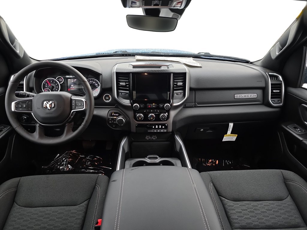 New 2026 RAM 1500 Big Horn w/ Night Edition AWD/4WD image 9