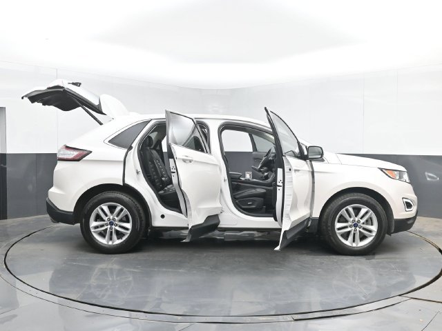 Used 2017 Ford Edge SEL w/ Equipment Group 201A AWD/4WD image 50