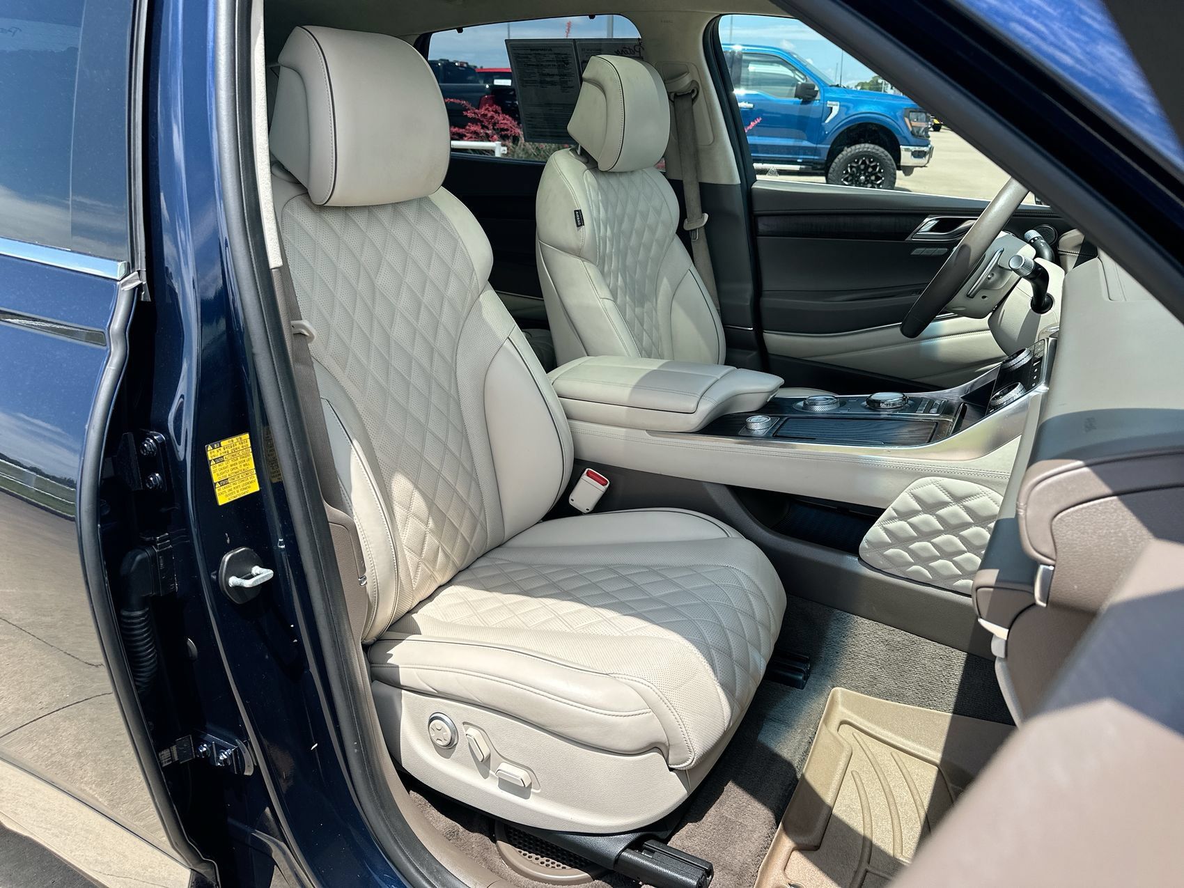 Used 2023 Genesis GV80 3.5T w/ Prestige Package AWD/4WD image 26