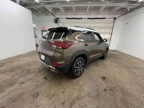 Used 2022 Chevrolet TrailBlazer ACTIV w/ Sun and Liftgate Package image 6